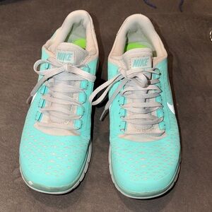 Nike Aqua and Gray Sneakers